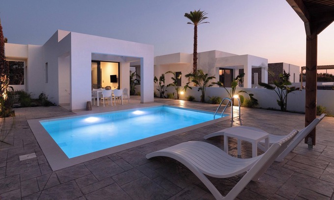 Petaloudes Villa | Salty Sun Luxury Villa 4