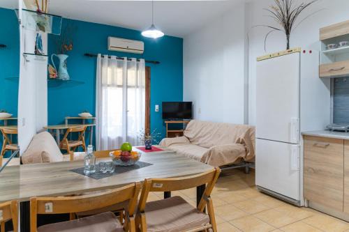 Skotino Apartment | Seaside Apartment in Anissaras