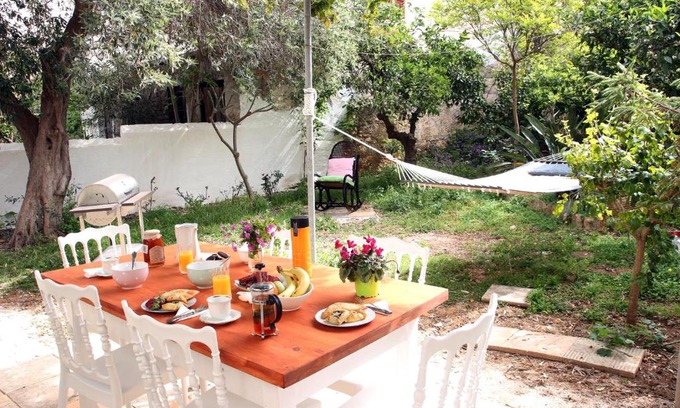 Halepa Apartment | Spacious townhouse close to Chania center