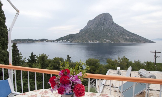 Massouri Apartment | Tatsis Apartments