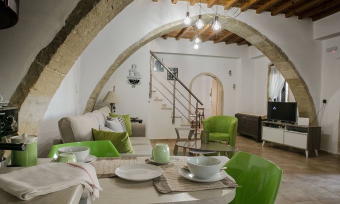 Kissamos Villa | Traditional Villa with seaview near Falasarna and Balos