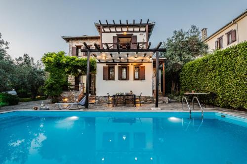 Koropi Villa | Villa 10 Elies