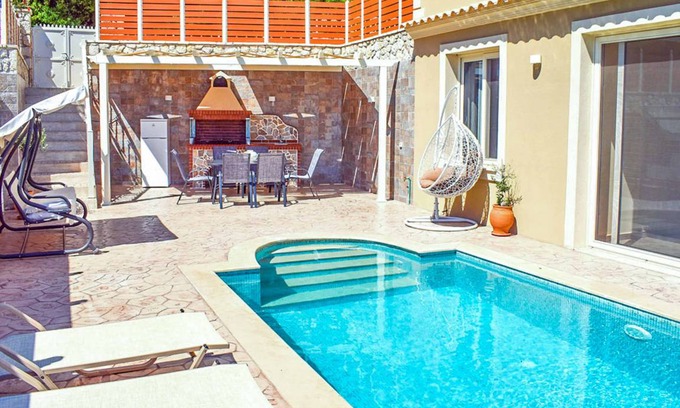 Dafnata Villa | Villa ∙ 3 bedrooms ∙ 6 guests