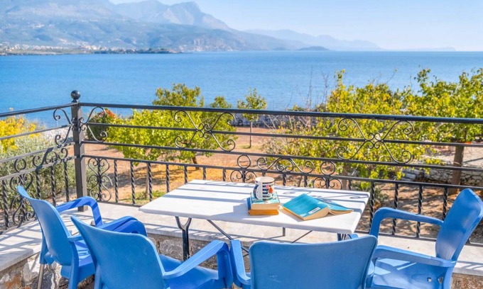 Lefktron Villa | Villa ∙ 3 bedrooms ∙ 6 guests