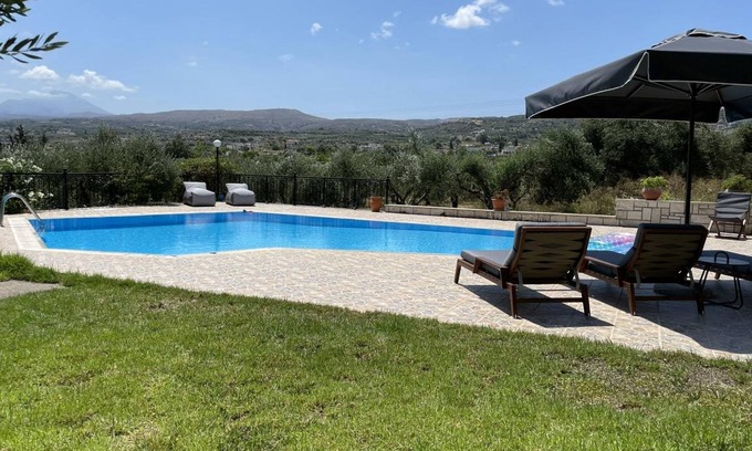 Adele Villa | Villa ∙ 6 bedrooms ∙ 13 guests