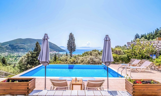 Evgiros Villa | Villa Anna Lefkas - Two Bedroom Villa, Sleeps 4
