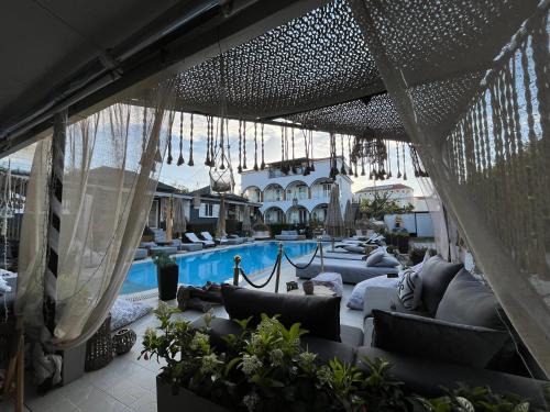 Amoudi Apartment | Villa Corali Apartments Sea Breath & Pool