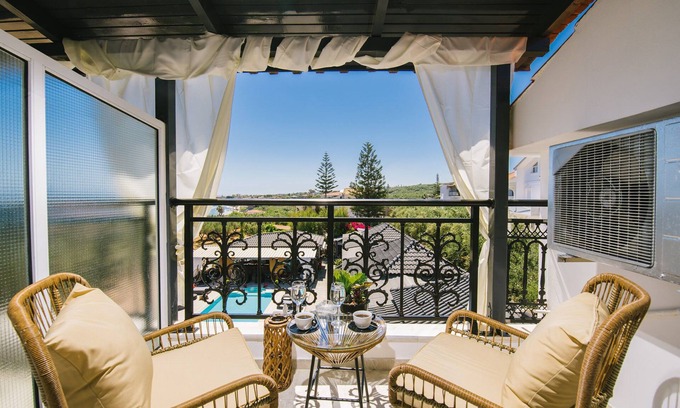 Amoudi House | Villa Corali