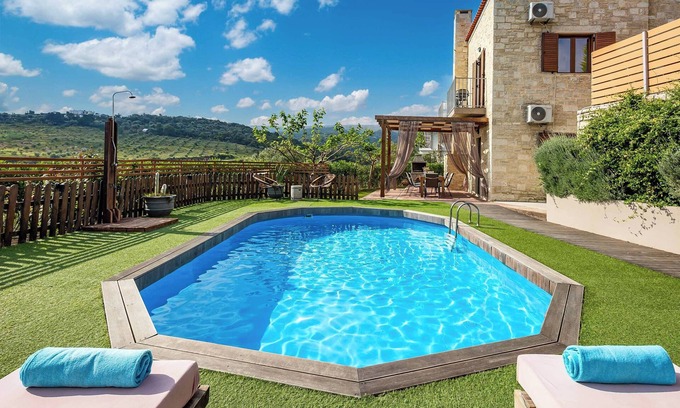 Kirianna Villa | Villa Erato Klio - Two Bedroom Villa, Sleeps 4