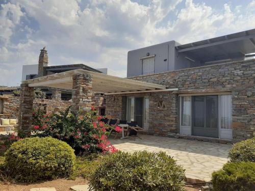 Koundouros Villa | Villa Heliophilia