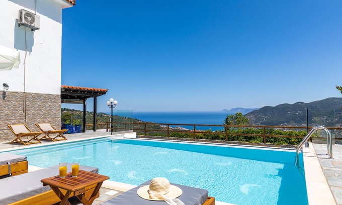 Skopelos Apartment | Villa Liagka Apartments - fully Renovated with Pool and Superb Views