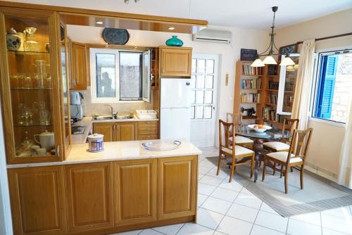 Vathy House | Villa Marika