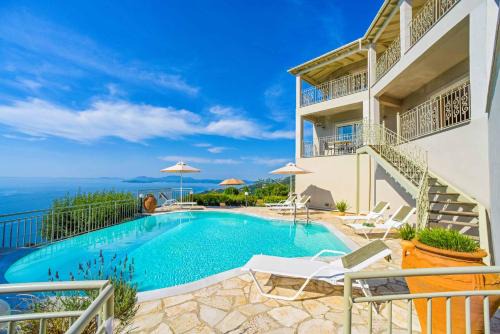Petaleia Villa | Villa Seascape