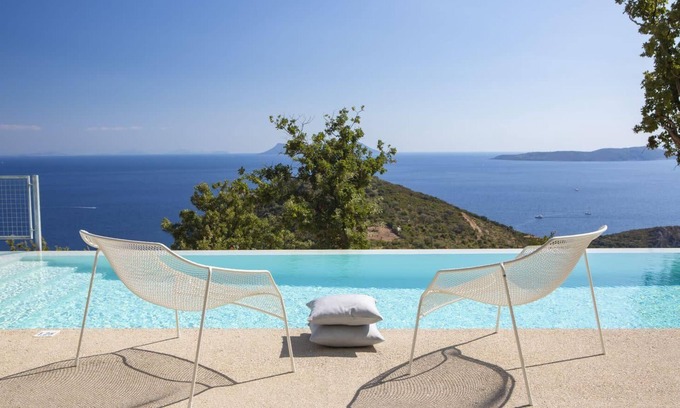Evgiros Villa | Villa Sirina with stunning SeaView & private salt water pool
