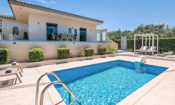 Planos Villa | Villa Vatia 1 - Two Bedroom Villa, Sleeps 6