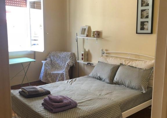 Athens Apartment | Vintage apartment , 700m from metro
