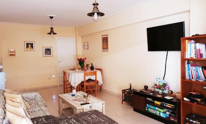 Kallithea Apartment | Welcome World