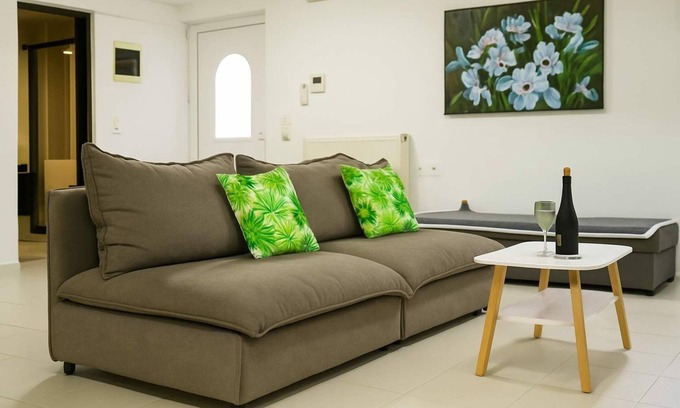 Kato Gouves Apartment | Zircon Gem - Kato Gouves Garden Oasis