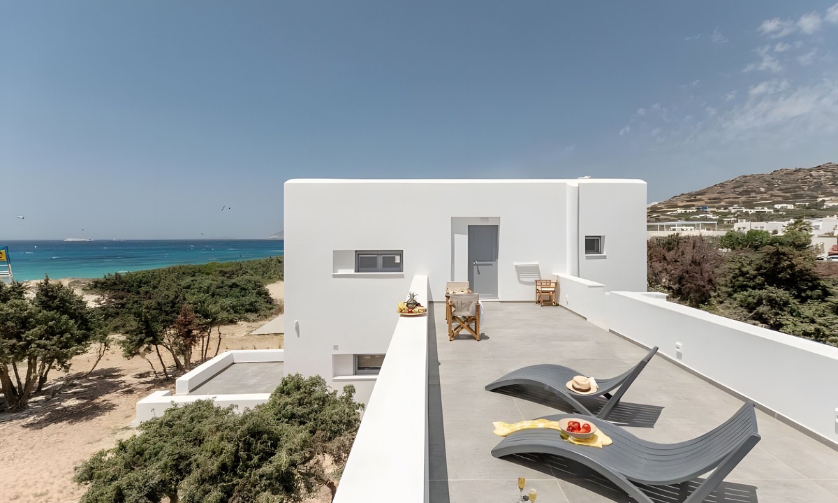 Mikri Vigla Apartment | Apartment 'Afros Beachfront' with Sea View, Wi-Fi and Air Conditioning