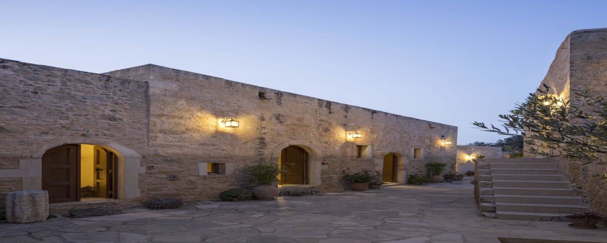 Photo of Buildings in Kapsaliana