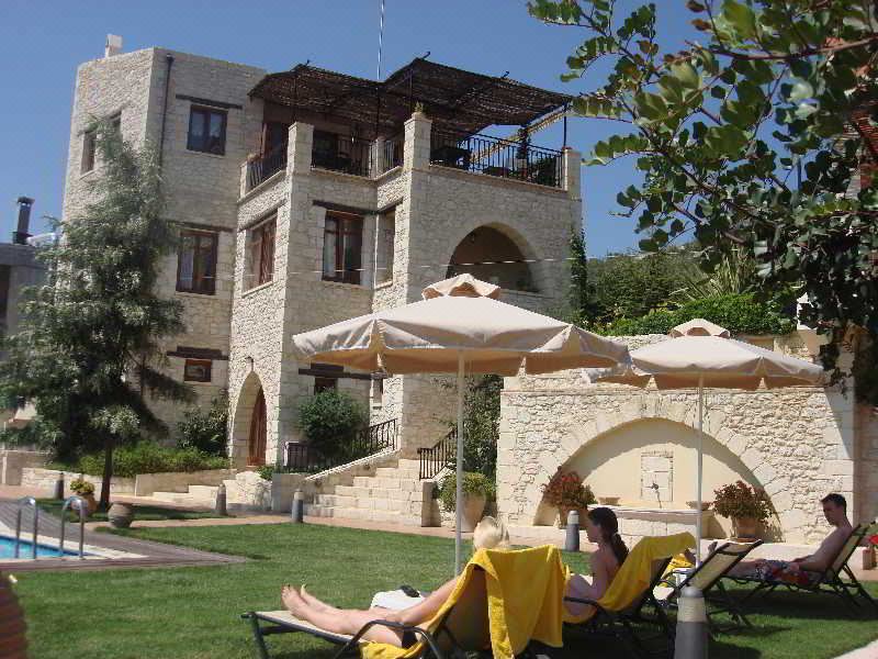 Photo of Buildings in Katalagari Village