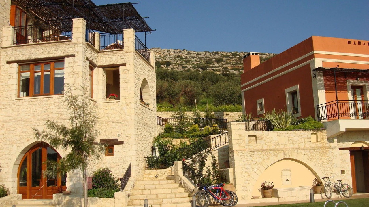Photo of Buildings in Katalagari Village