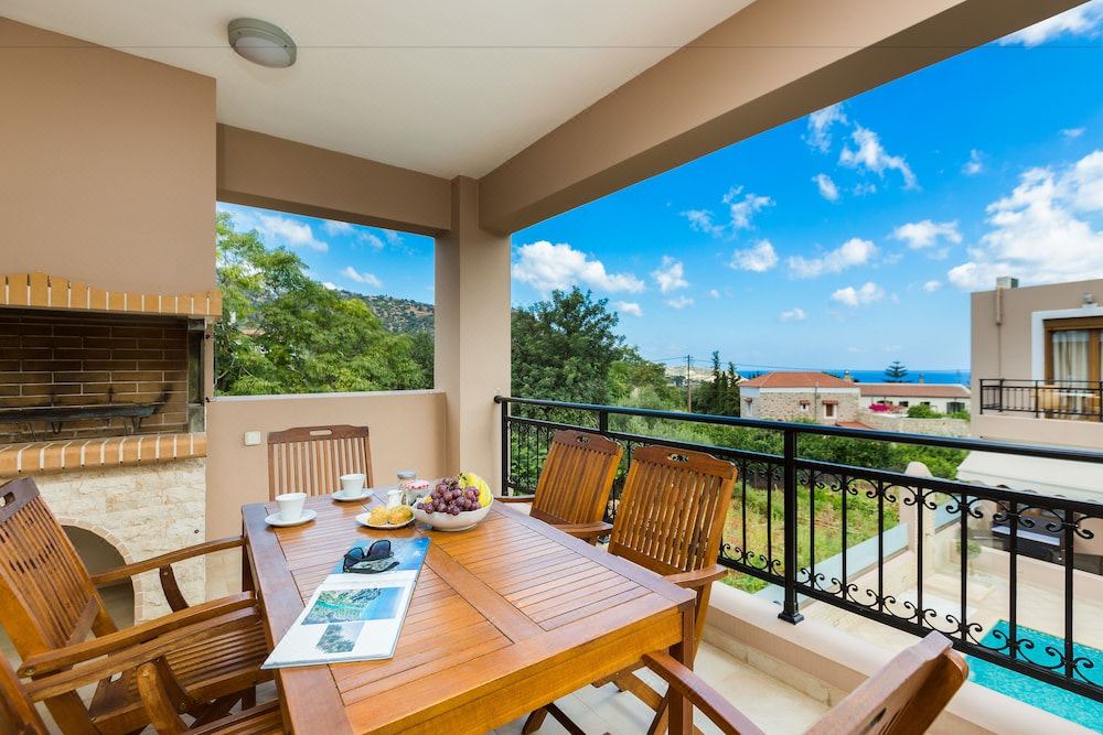 Photo of Patio Balcony in Vlichada