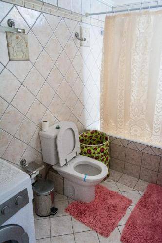 Photo of Bathroom in Fiolitis