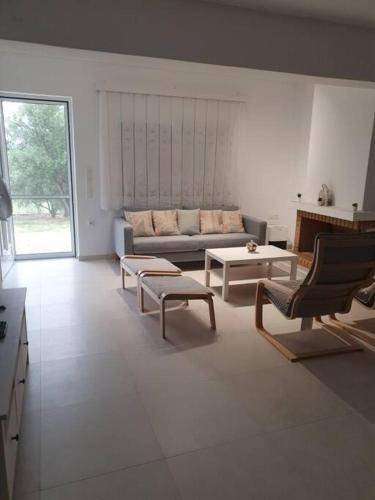 Photo of Livingroom in Aipeia