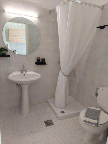 Photo of Bathroom in Petaloudes
