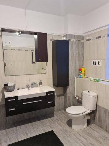 Photo of Bathroom in Pavlos Melas