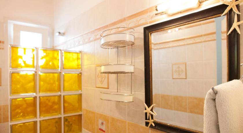 Photo of Bathroom in Antiparos
