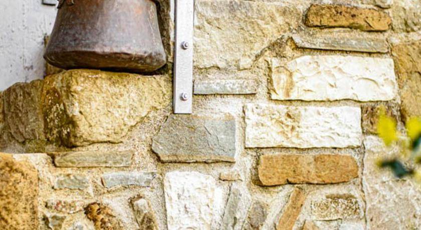 Photo of Others in Pramanta