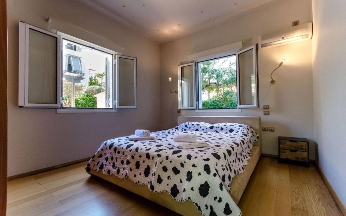 Photo of Bedroom in Glyfada