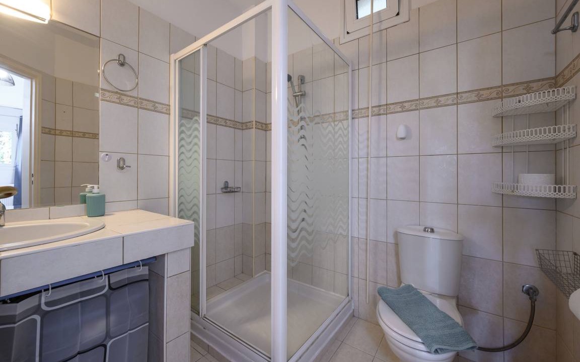 Photo of Bathroom in Drosia