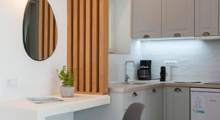 Photo of Kitchen in Platis Gialos