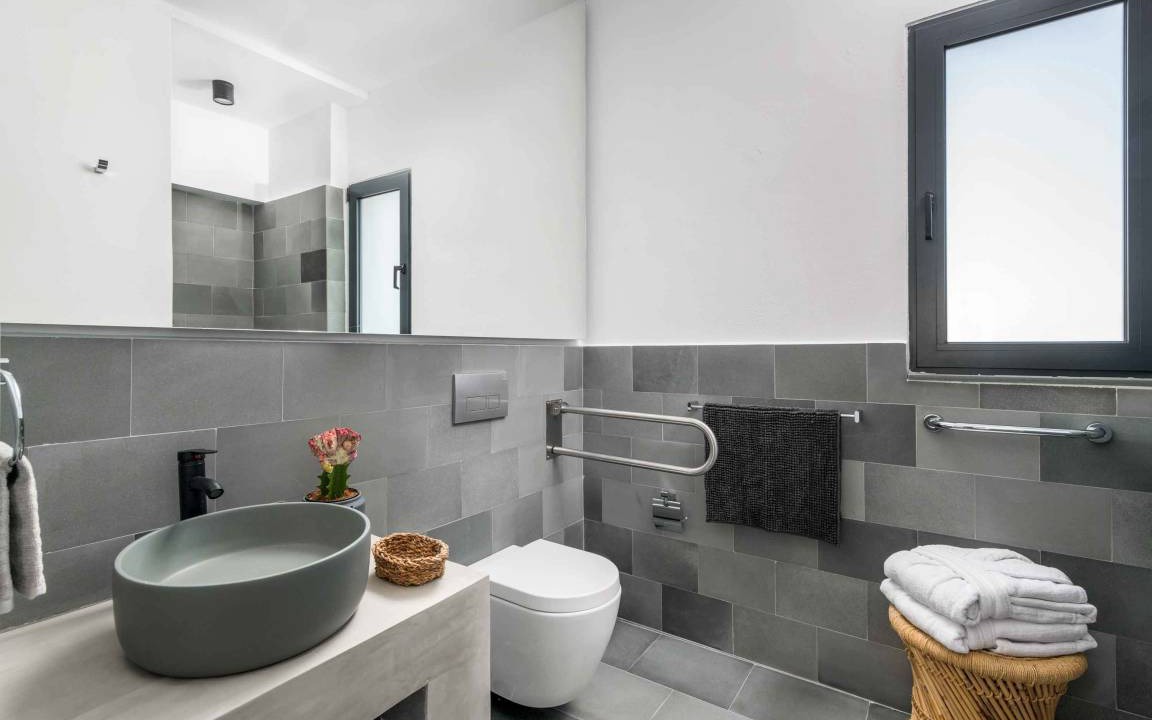 Photo of Bathroom in Lahania