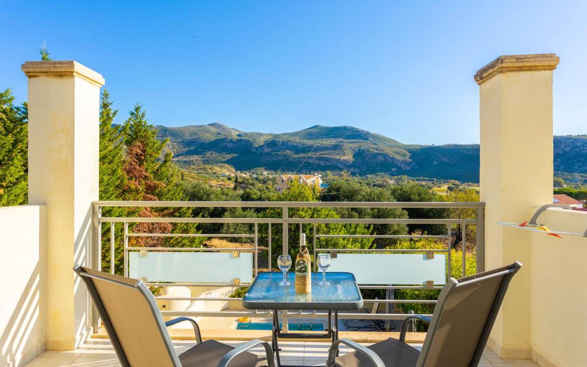Photo of Patio Balcony in Kateleios