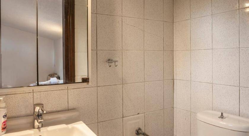 Photo of Others in Sane