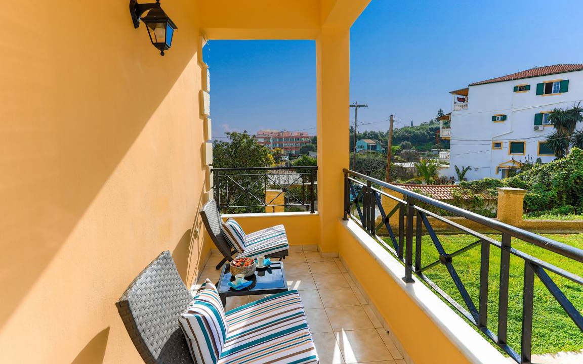 Photo of Patio Balcony in Perama