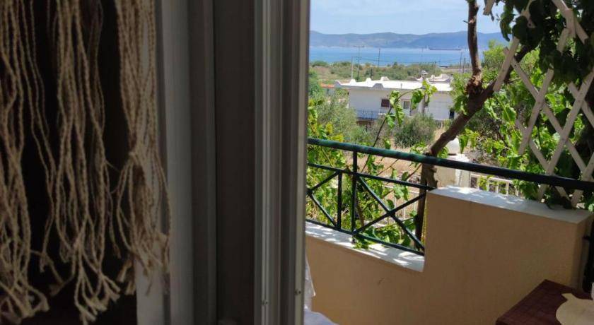 Photo of Patio Balcony in Lavreotiki