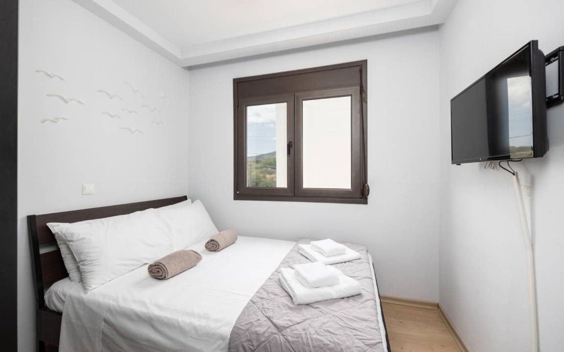 Photo of Others in Lahania