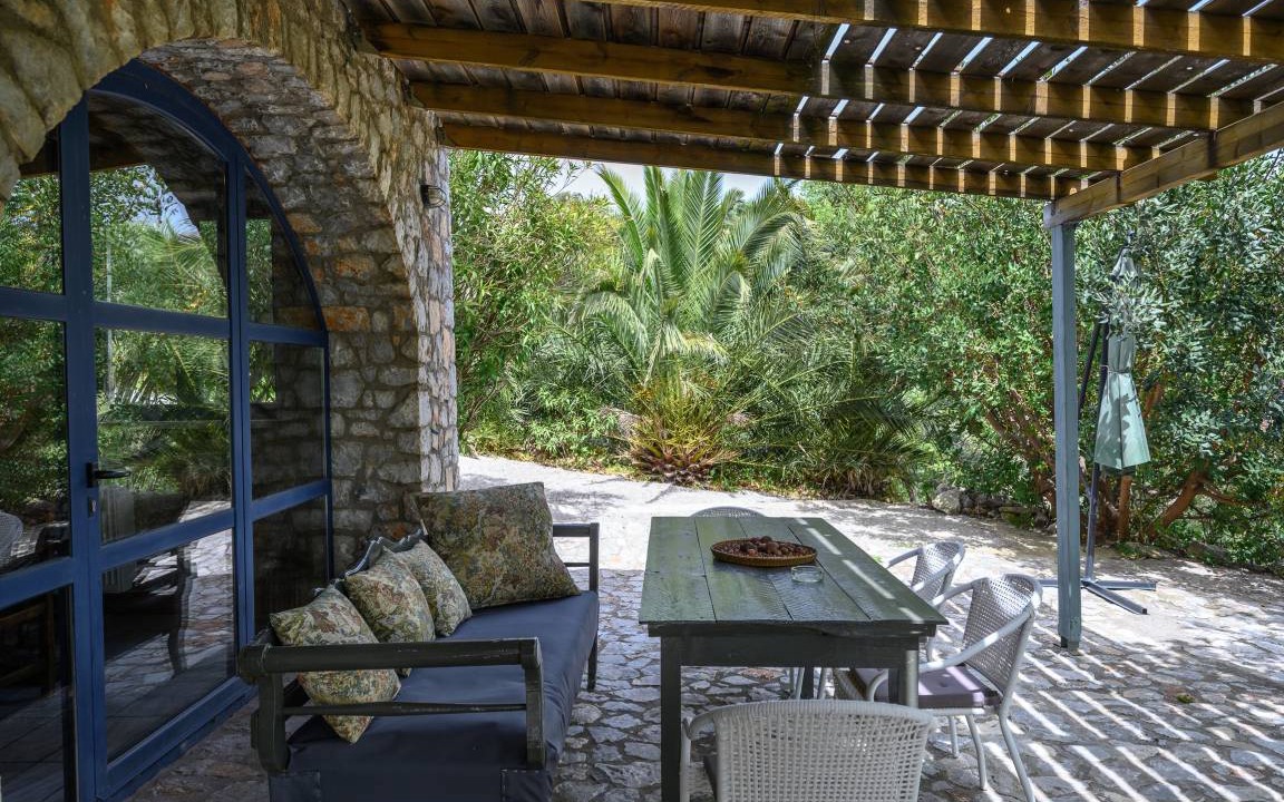 Photo of Patio Balcony in Lampini