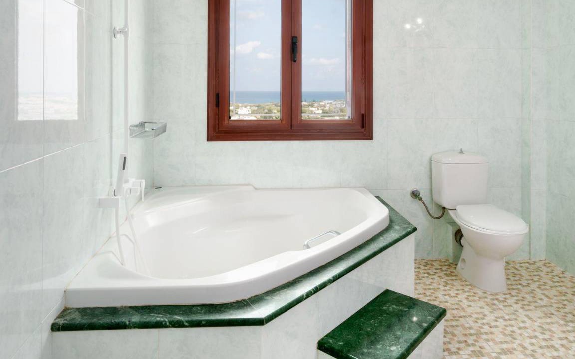 Photo of Bathroom in Xiro Chorio