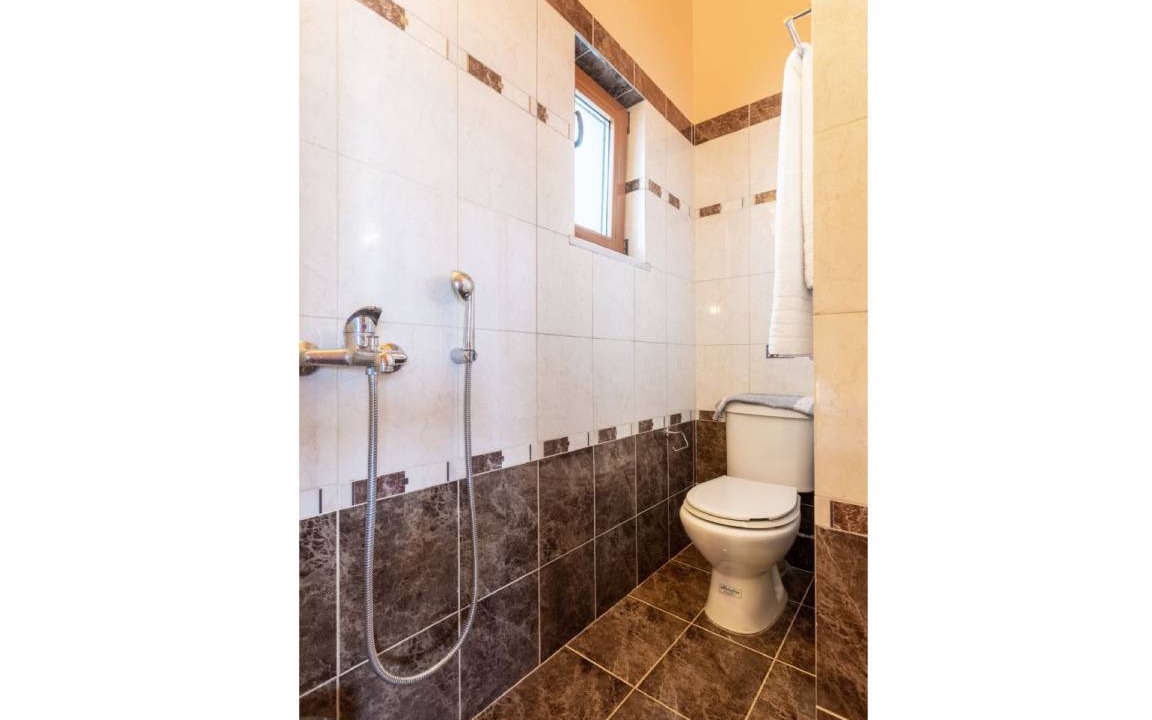 Photo of Bathroom in Mesovounia