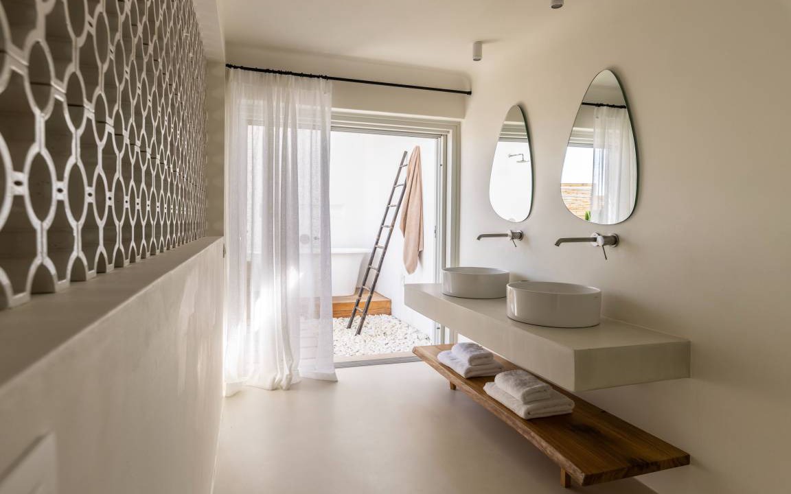 Photo of Bathroom in Kanalia