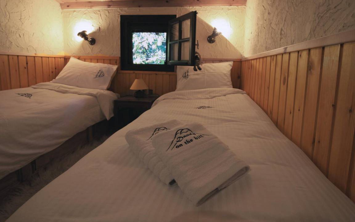 Photo of Others in Eptalofos