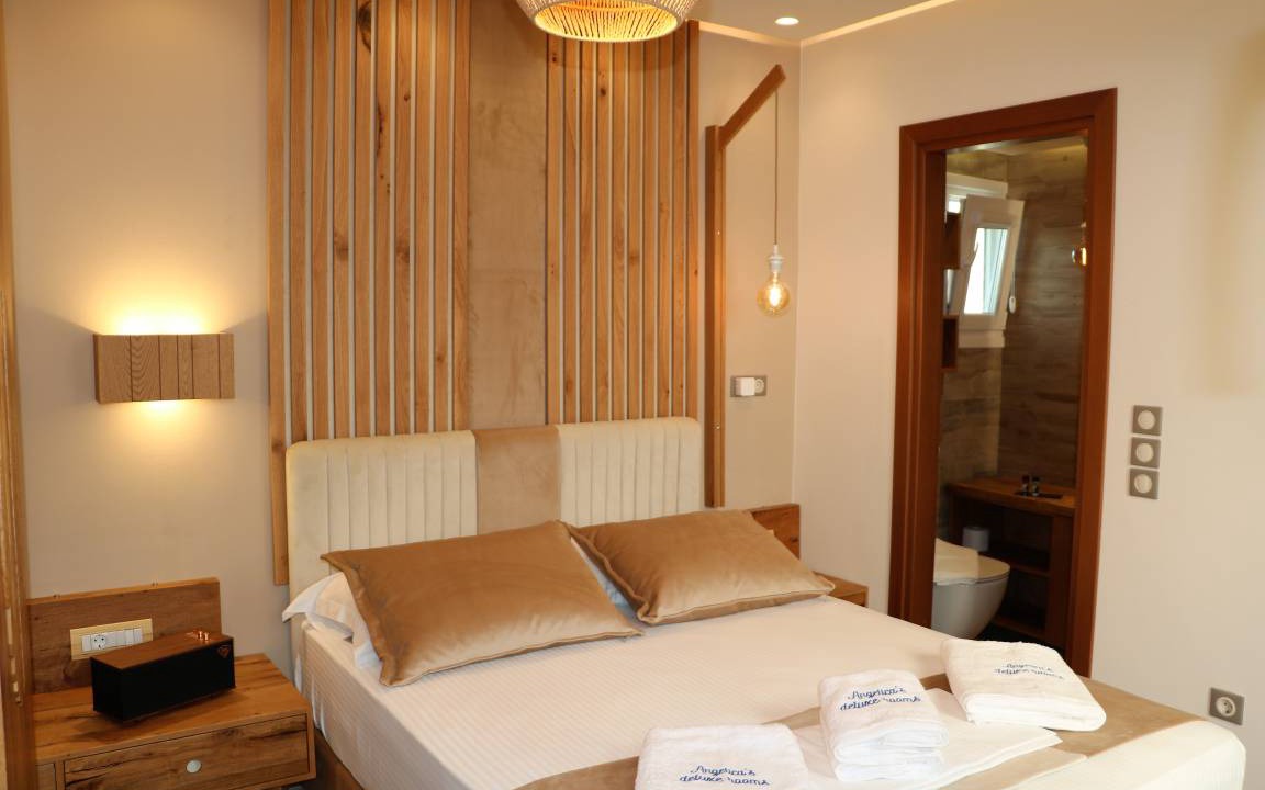 Photo of Others in Adamas