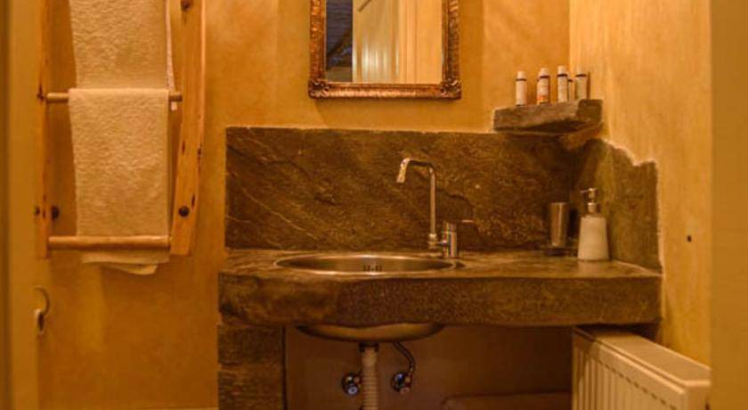 Photo of Others in Pramanta