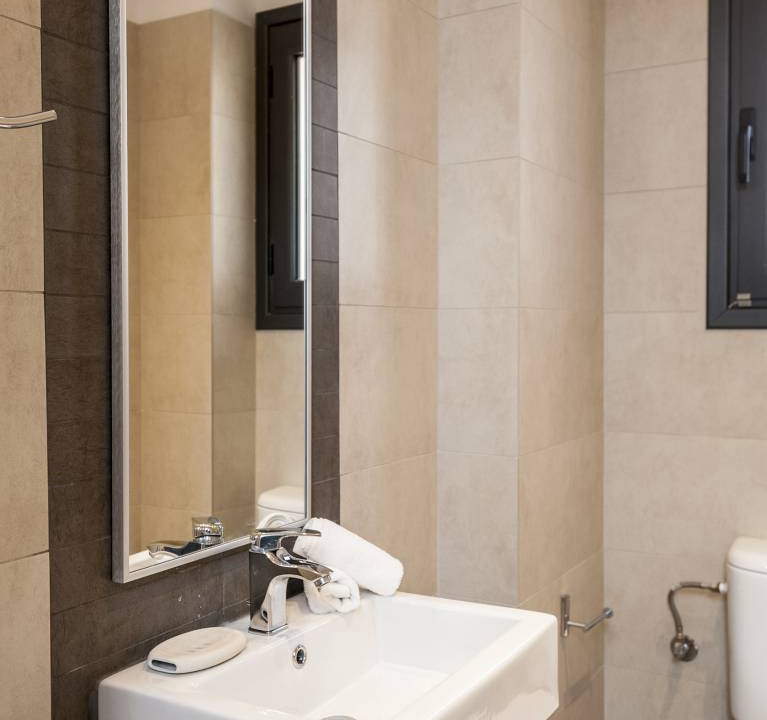 Photo of Bathroom in Sternes
